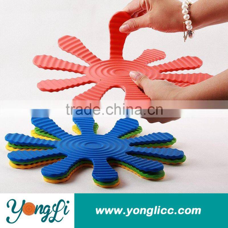 Cook Essentials Silicone Collapsible Cooking Gift Basket