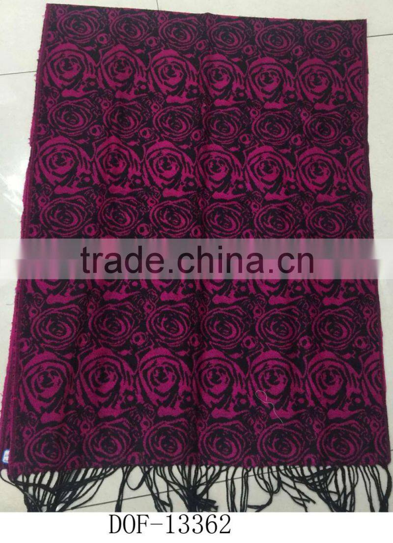 Fashion hot selling wholesale factory ladies winter jacquard rose floral geometric scarf shawl