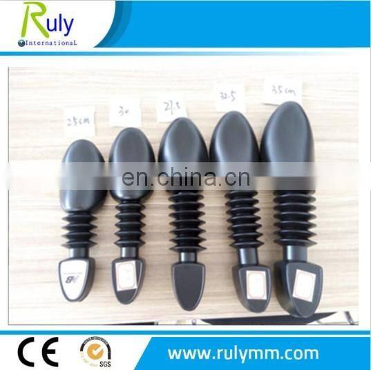 Europe market hot sales cheap plastic Men shoe tree