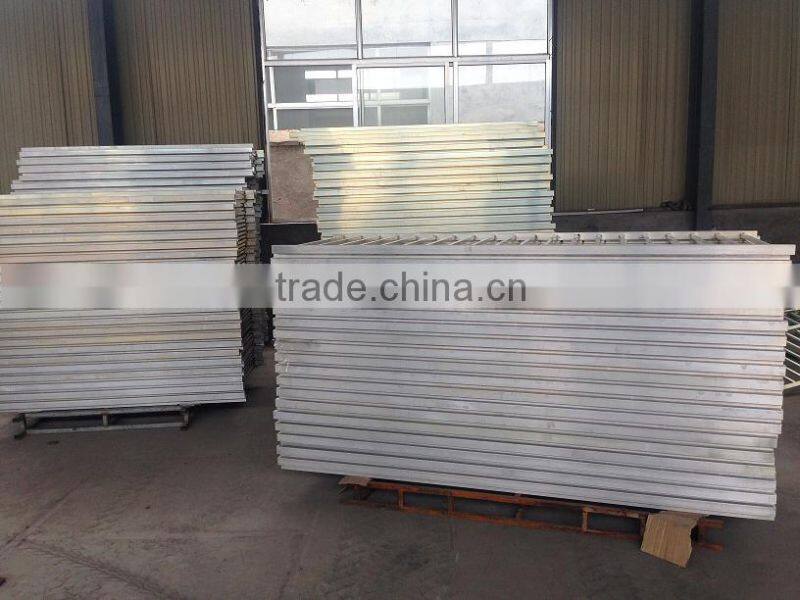 Cheap Wooden Fencing and Gates Panels for Garden and Landscape Building