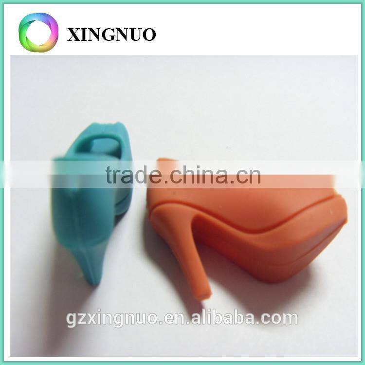 Promotion silicone rubber gift shoes shape key chain