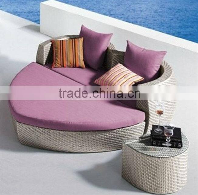 wicker furniture outdoor sunbed