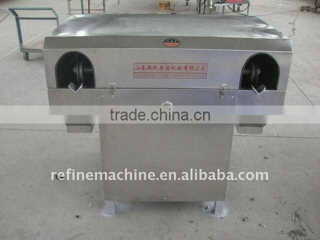 Peach splitting machine