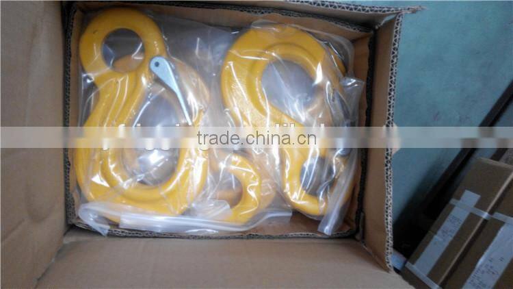 G80 Eye Sling Hook With Latch