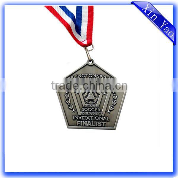 Promotion zinc alloy engraved sport custom design medal