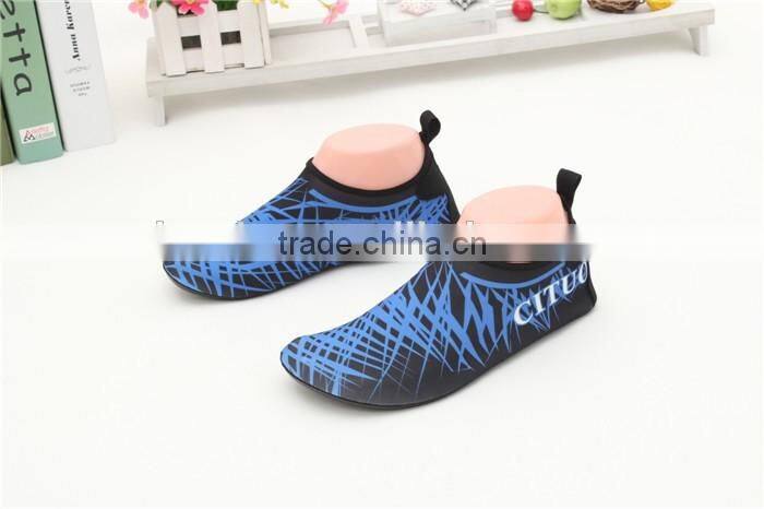 Soft skin shoes / Anti-slip casual shoes / Thermal Plastic Rubber sole