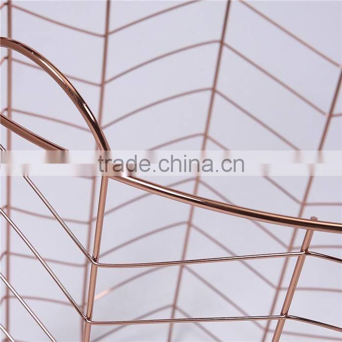 Red Wire Discount Basket Laundry Large on Sale