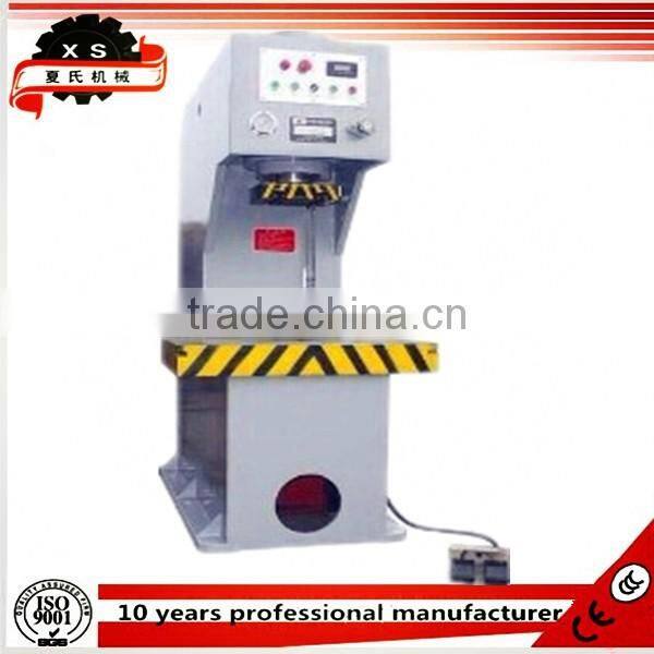 Competitive price with high quality FOUR- COLUMN 500 ton HYDRAULIC POWER PRESS MACHINE YQ32--500TA