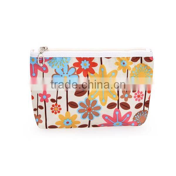 Portable low price fashion makeup bag