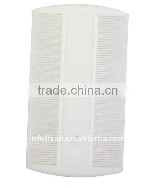 Plastic Lice Comb For Small Pet Louse Comb