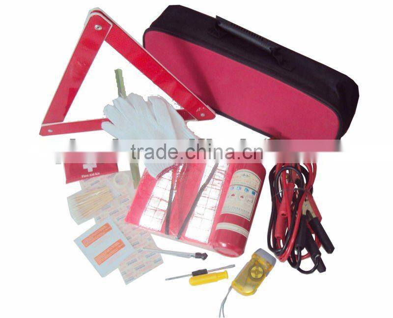 35-piece Auto emergency safety kit with extinguisher