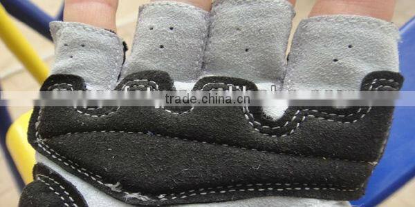 Half finger pro fit gel bicycle gloves