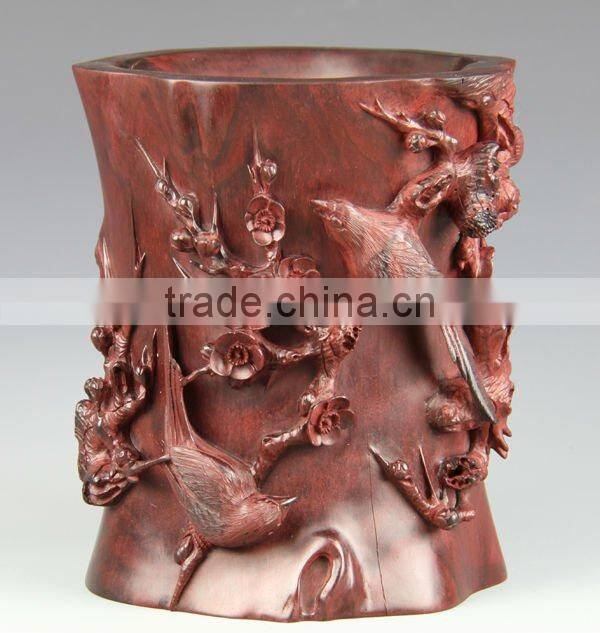 wood carving,"The mother love"