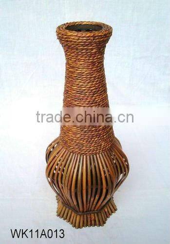 Bamboo flower pot, wooden flower pot.