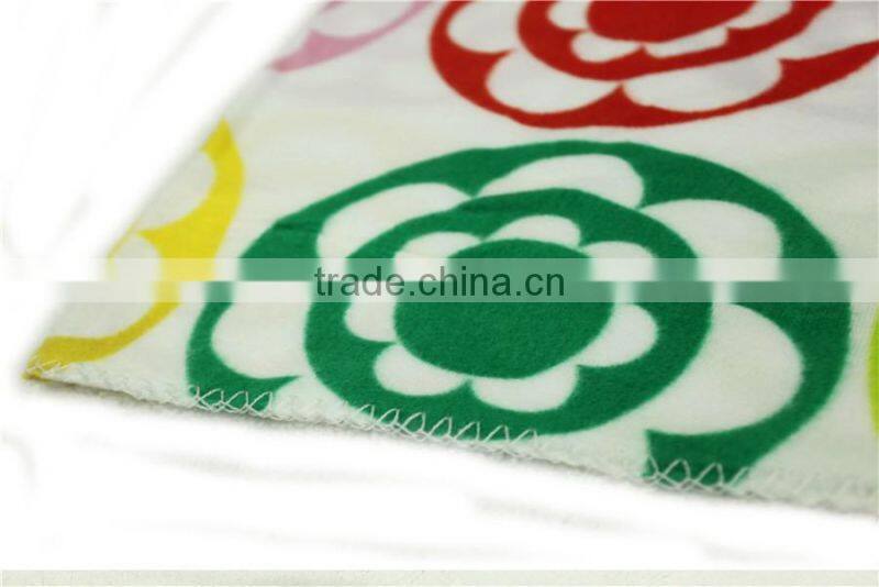 2016 New fine innovative colorful outdoor 100 polyester fleece blanket