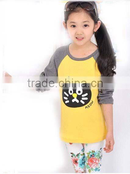 wholesale chidren lovely cat pattern print all cotton long Raglan sleeve hoodie for girl