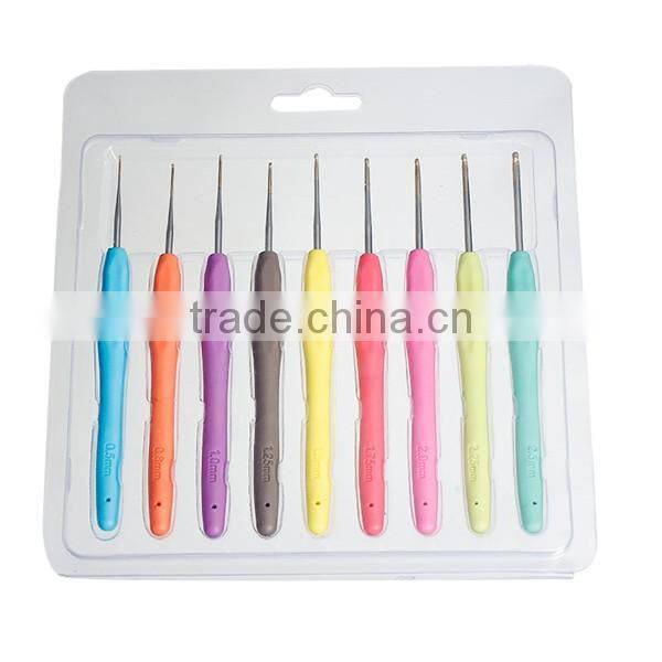 Wholesale Size 13.5cm Small Size TPR 0.5-2.50mm Aluminum Crochet Hook Set