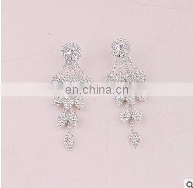 Vintage Long Silver Earrings for Women Crystal Leaf Wedding Earrings for Brides Big Party Earrings