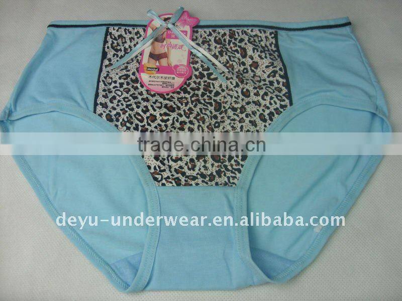 0.54USD Tiger Print Cotton Large Ladies' Panties(gdnk012)