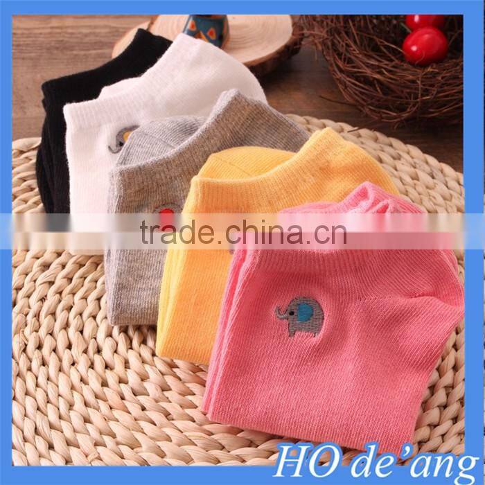 2016 Hogift hot selling new summer women socks cotton embroidered lady socks wholesale MHo-214