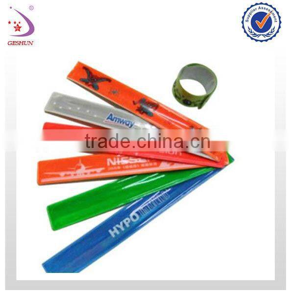 Reflective armband safety armband