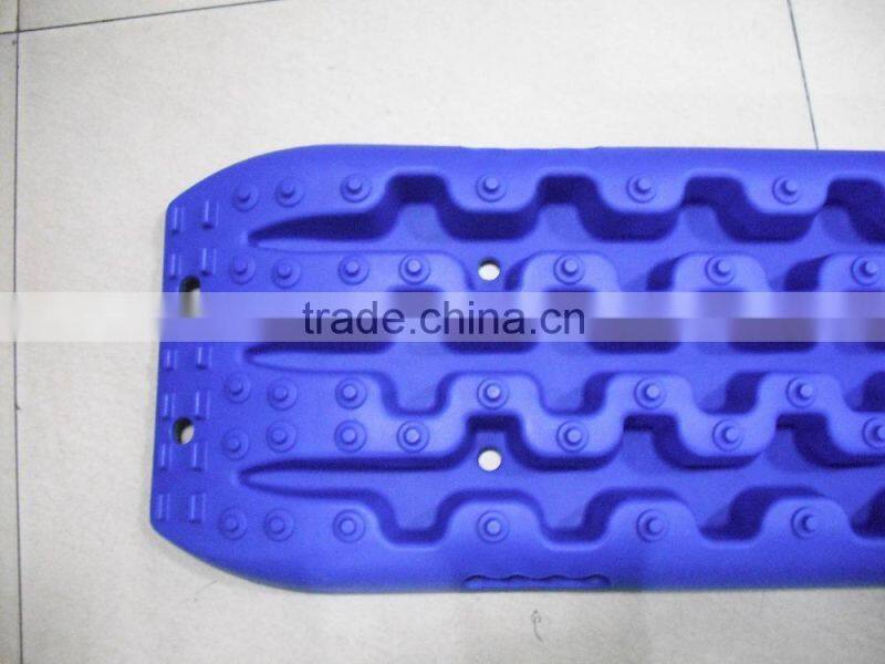 blue 4x4 Recovery Board & Snow Mud Recovery Sand Track & Sand Ladder