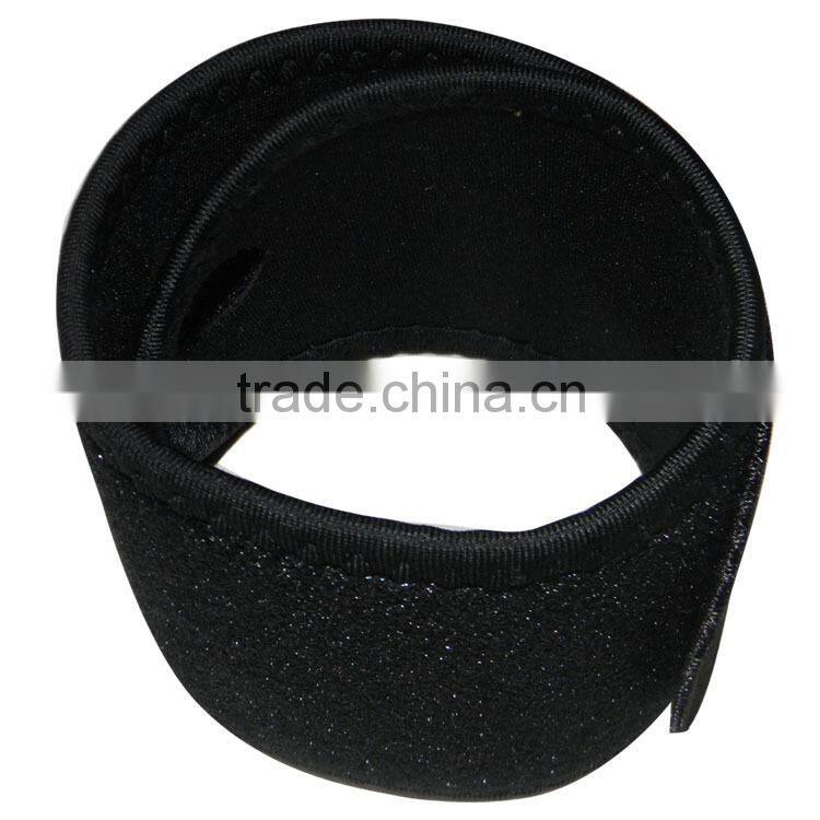 OEM Adjustable neoprene wrist brace wrist wrap for sport