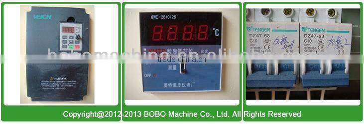 Polyurethane foam injection machine