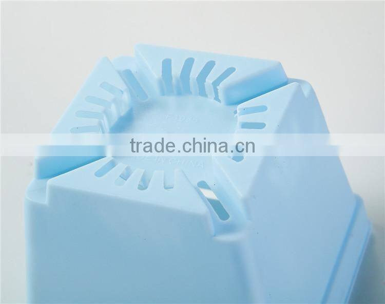 Plastic Colorful Small Square Flower Pots with Pallet Tray Saucer for Decoration of Home Office Desk Garden Flower Sh