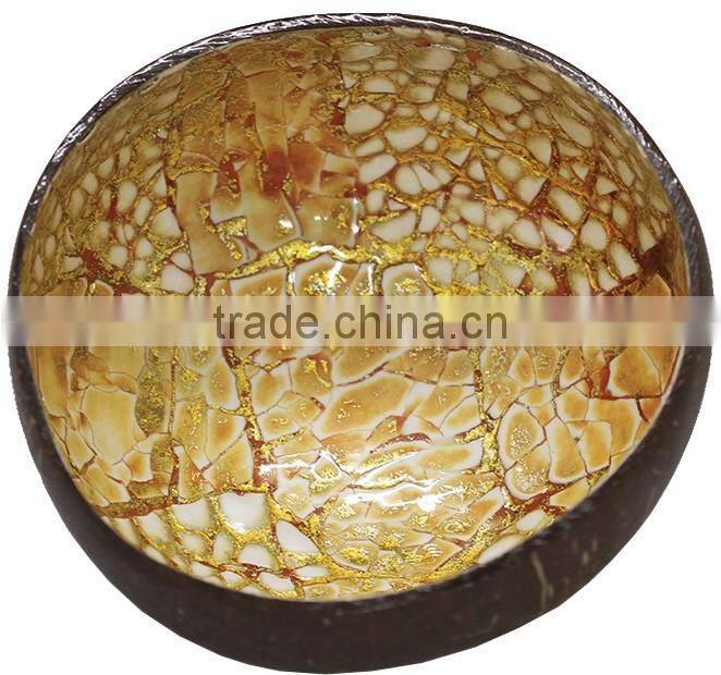Eco friendly lacquer coconut shell bowl