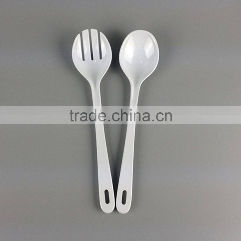 Different size fashion style durable plastic white melamine salad spoon