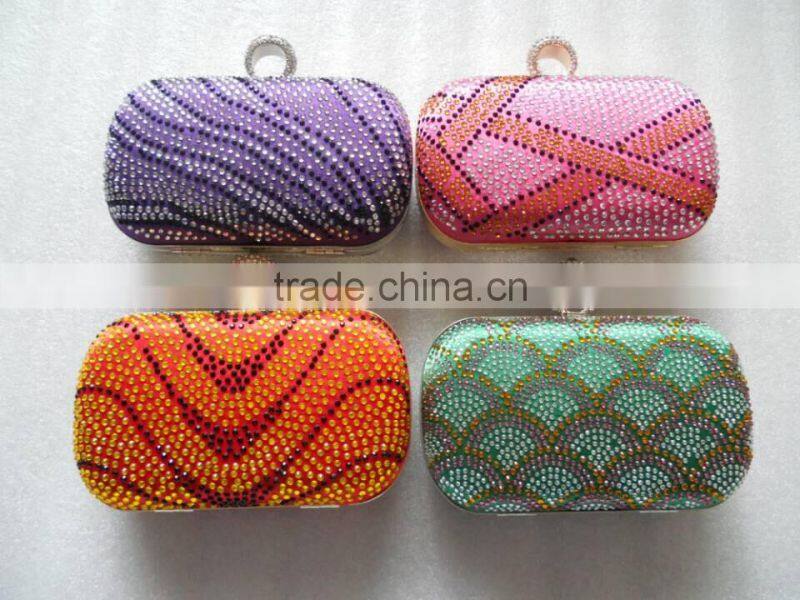 Dense drilling rhinestone evening clutch bag