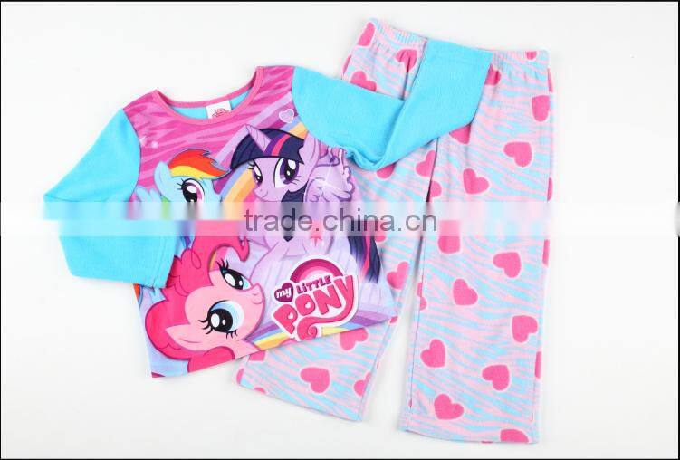 new design Autumn or Winter girls pajamas with sweatshirt and pant