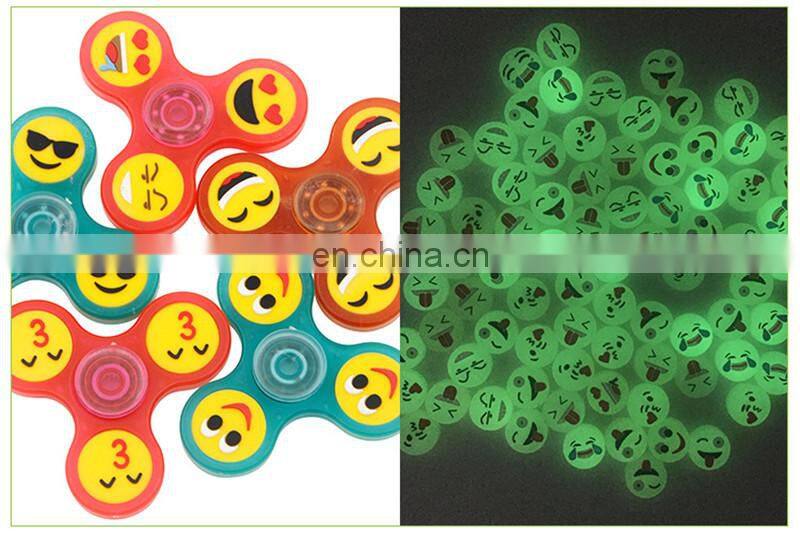 Emoji Hand spinner Emoji Fidget Spinner EDC Finger Tips luminous glow in dark Handspinner Tri Spinner Luminous Smiling Face Gyro