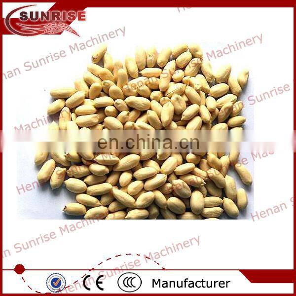 Factory price roasted peanut kernels halving machine