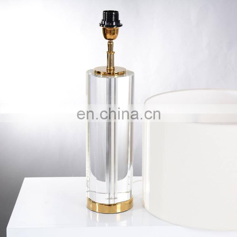 Newest High End Design Gold Metal Crystal Column Table Lamp For Restaurant Villa Home Bedroom