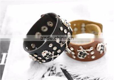 new style broader skull men bracelets with rivet and studs