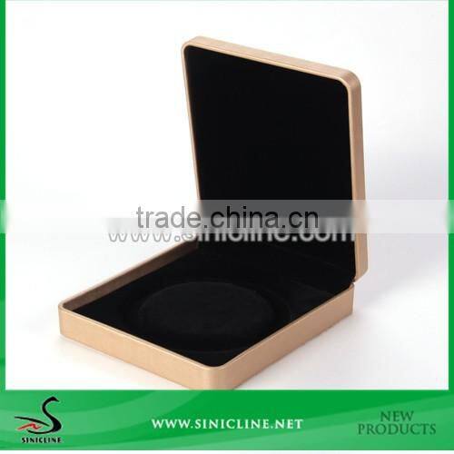 Sinicline High Quality Silver Leather Bracelet Box