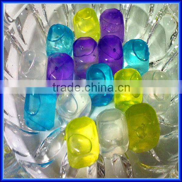 Hot seling plastic ice wine/whisky stone/chiller