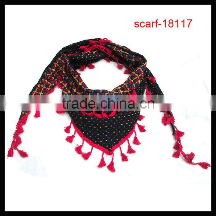2014 spring triangle tassel lace scarf