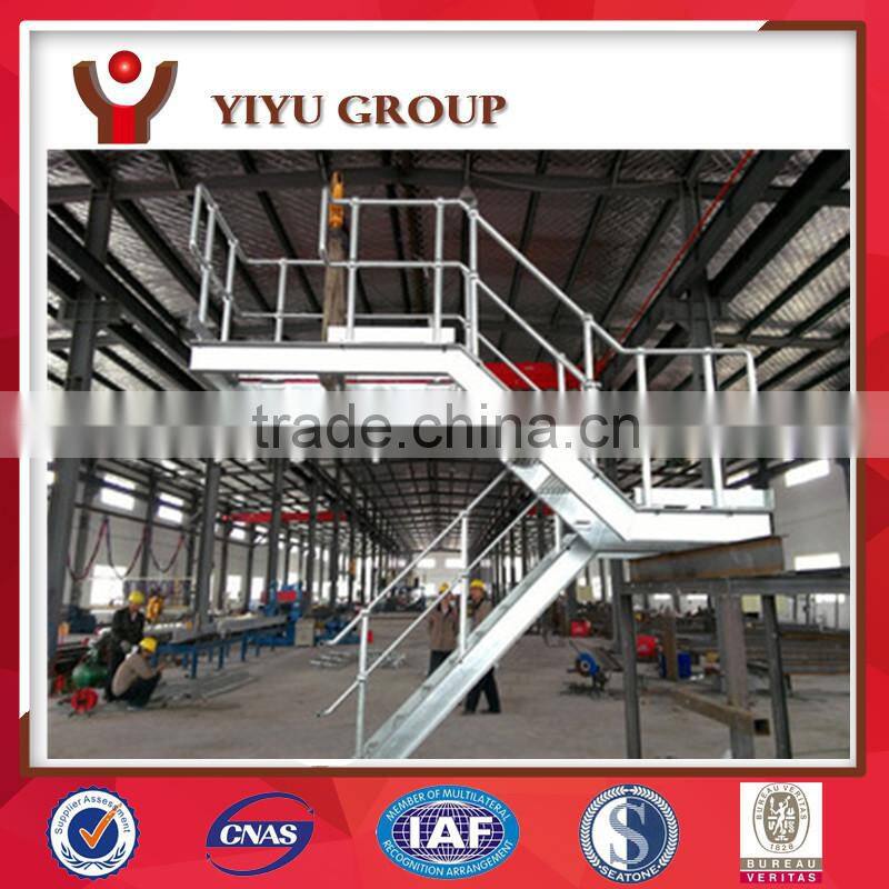 Adjustable galvanized steel step ladder