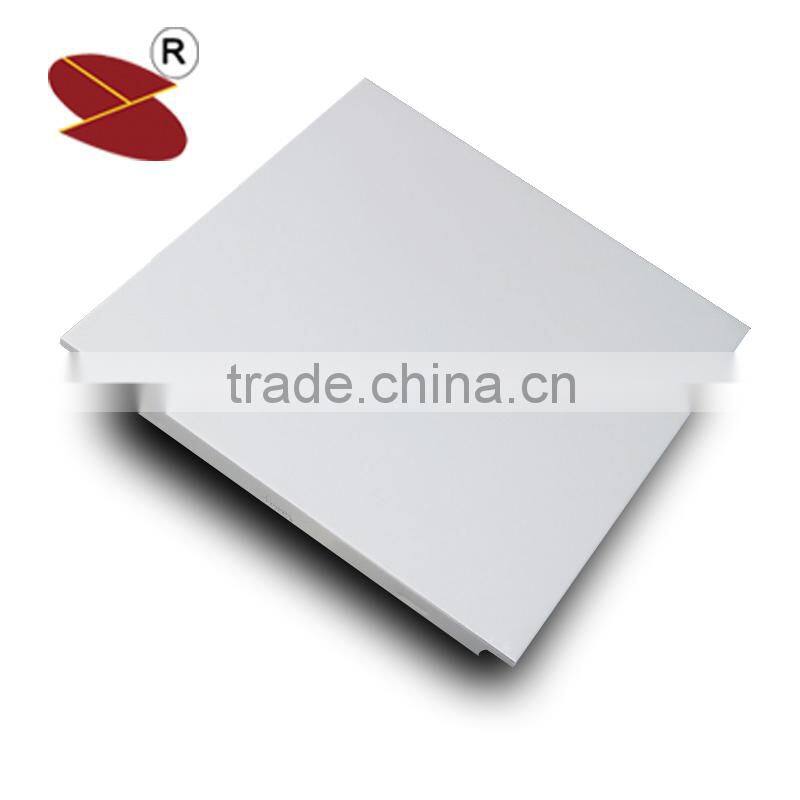 Special Indoor Ceiling Design in cheap ceiling material of timber strip ceiling