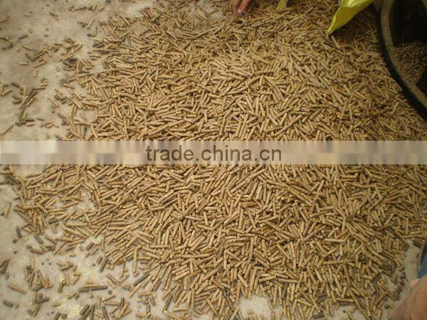 1-1.5t/h flat die wood pellet mill/straw hay pellet machine(CE)