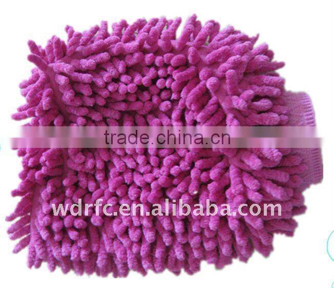 Working glove cleaning glove