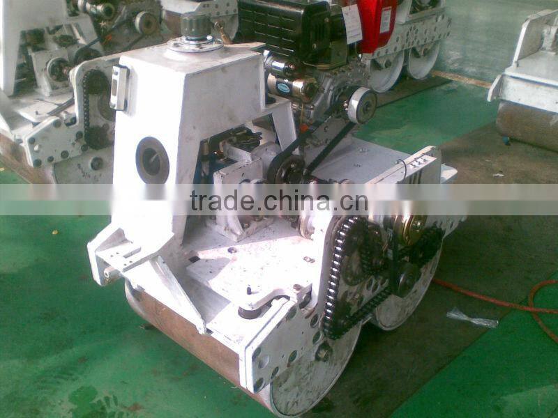 Mini walking road roller, hydraulic walking behind vibratory road roller
