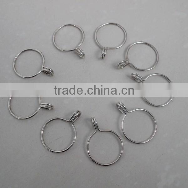 Stainless steel circle clip for hand tools