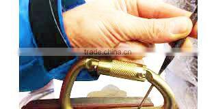 35KN With Captive Pin Connecting Devices Steel D Safety Carabiner Hook