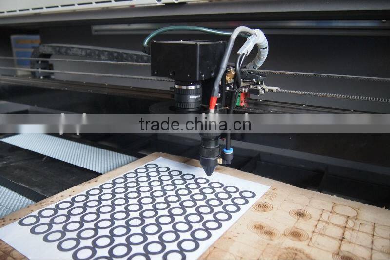 wool woven fabric laser cutting machine