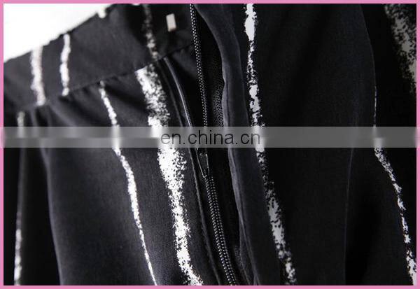 thick printed fabric pants with two pockets front zipper