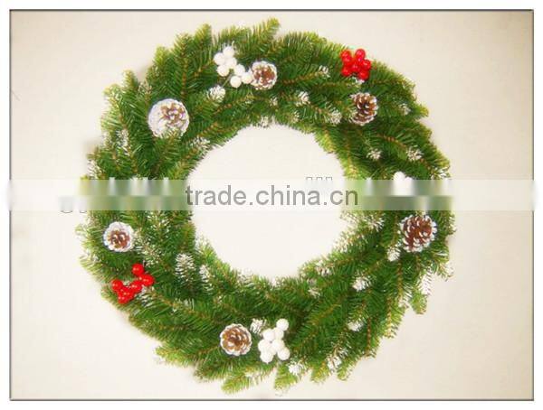 24 inch Decorated Red /Yellow/White Pine Sprinkle PET Wreath With Christmas Oranments
